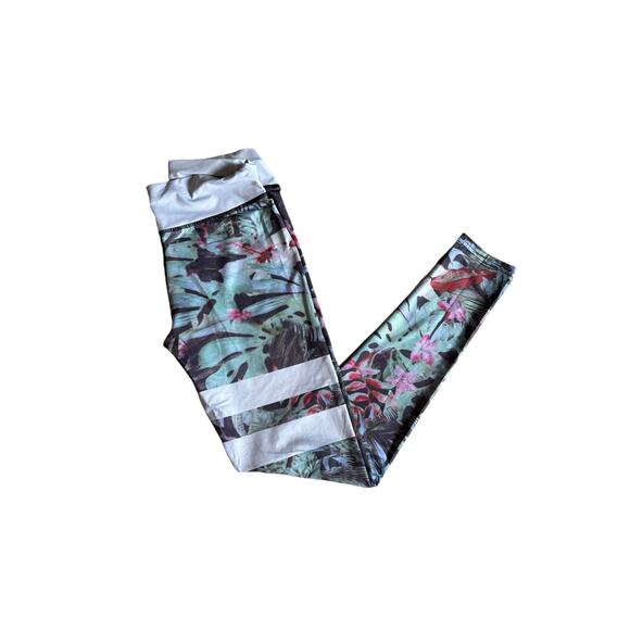 🍁 BUNDLE ONLY - 5/$15 Tropical Flowers Stripe Stretch Leggings, size large - Picture 1 of 2
